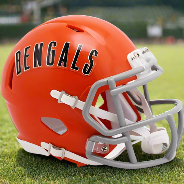 Cincinnati Bengals 🟠 '68–'79 Throwback Riddell Speed Mini Football Helmet – Classic Wordmark Era