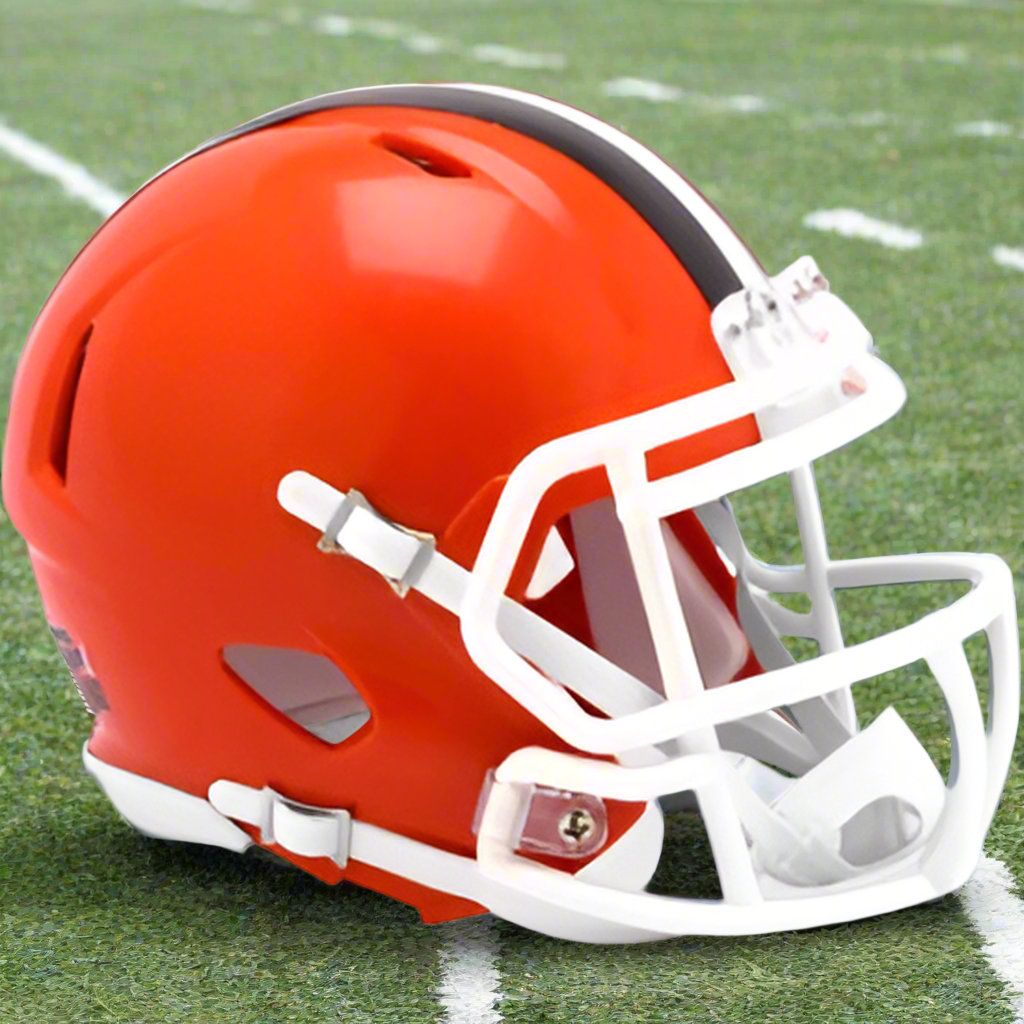 Cleveland Browns 🟠 Riddell Speed Mini Football Helmet – Updated Stripe Design Edition