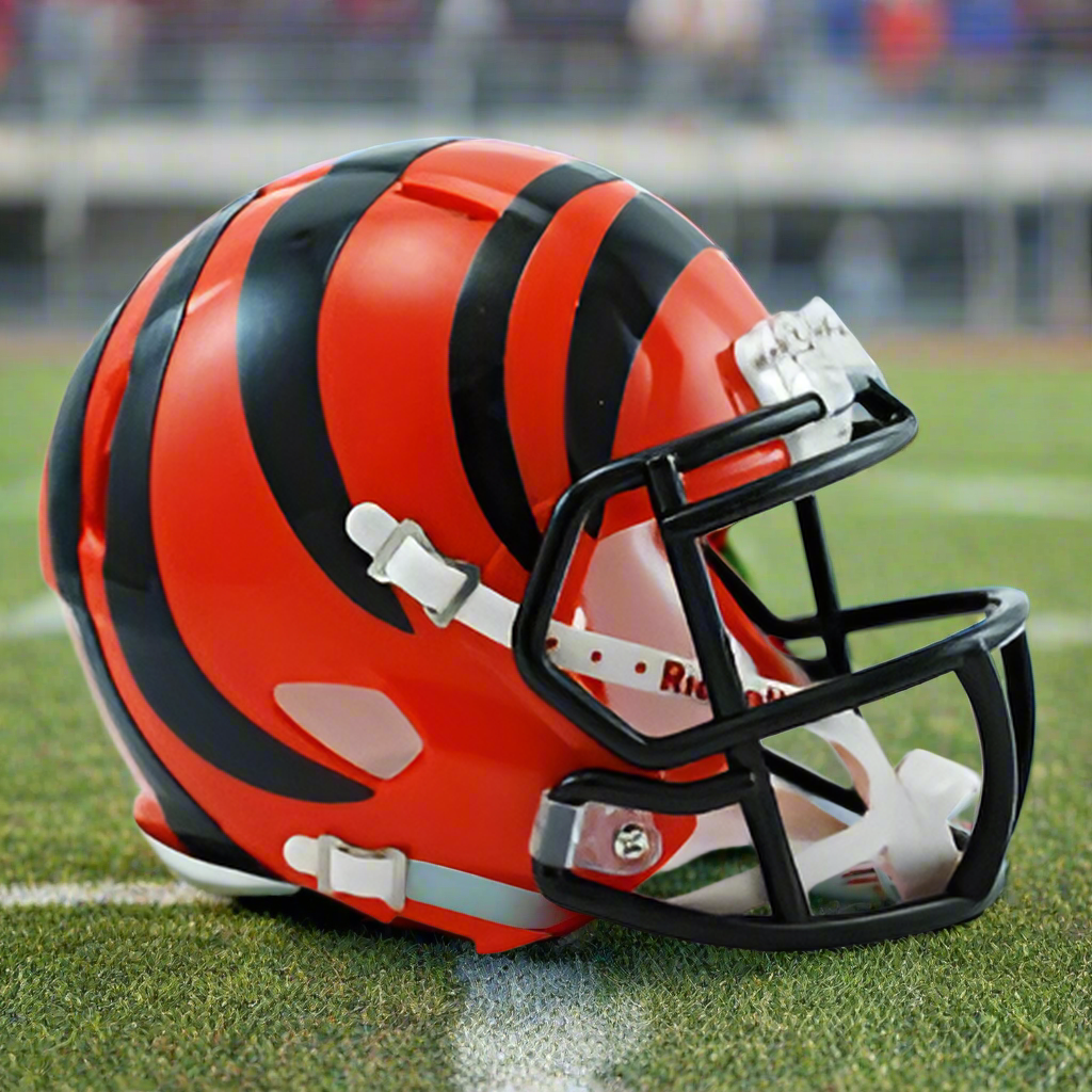 Cincinnati Bengals 🐅 Riddell Speed Mini Football Helmet – Iconic Jungle Stripes Collectible