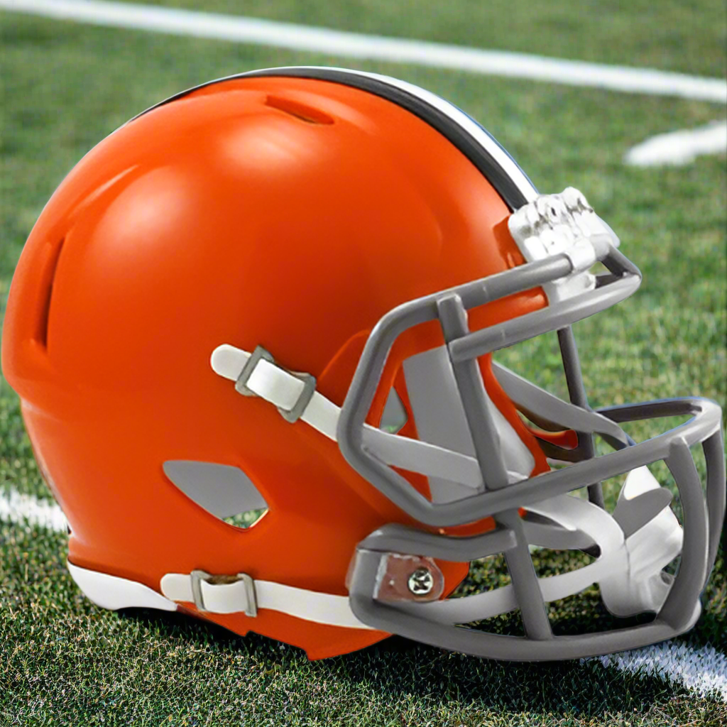 Cleveland Browns 🟠 '62–'74 Throwback Riddell Speed Mini Football Helmet – Classic Gridiron Heritage