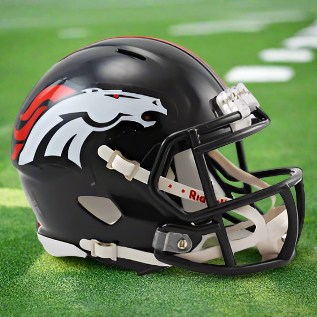 Denver Broncos 🔵 '97–'23 Throwback Riddell Speed Mini Football Helmet – Back-to-Back Champs Edition