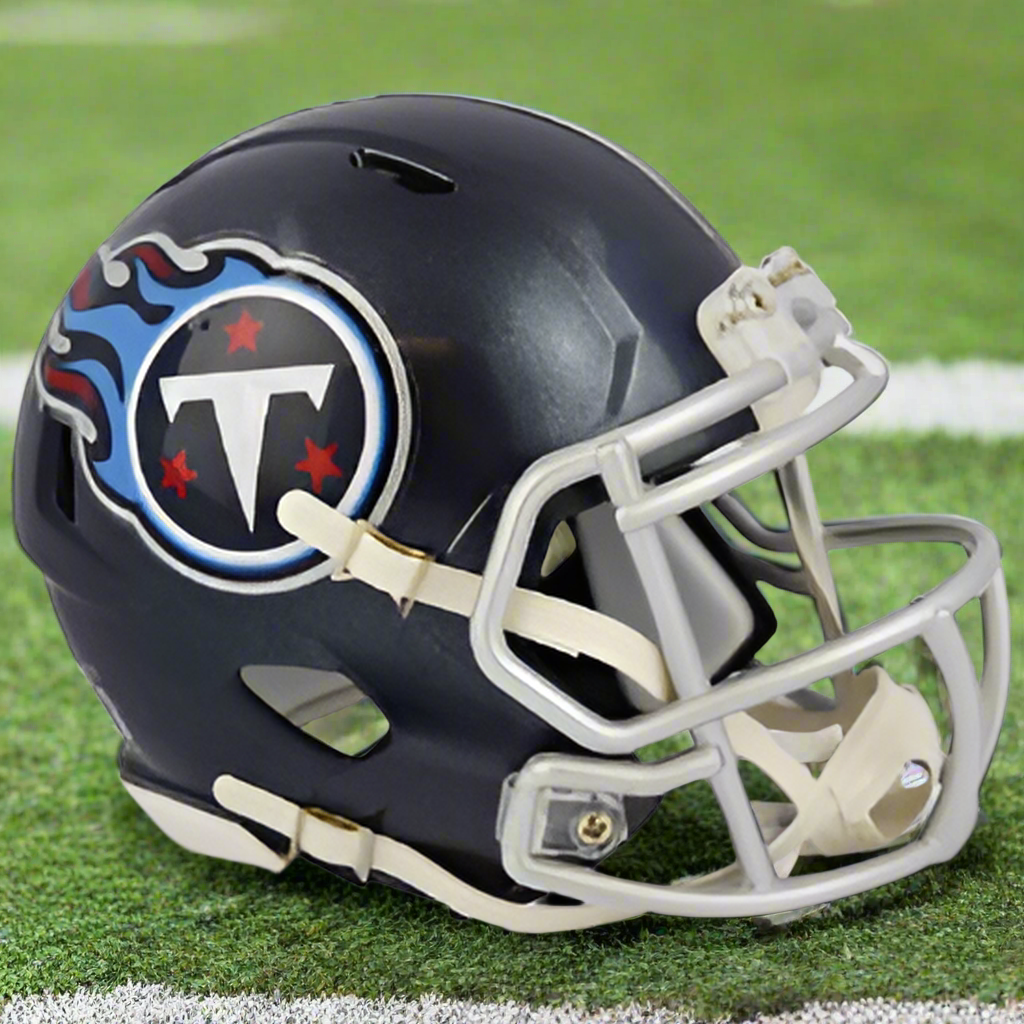 Tennessee Titans ⚔️🔵 Riddell Speed Mini Football Helmet – Modern Team Pride
