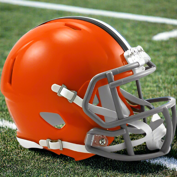 Cleveland Browns Riddell Speed Throwback '62-'74 Mini Football Helmet