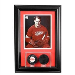 Wall Mounted Double Puck Display Case with 8 x 10